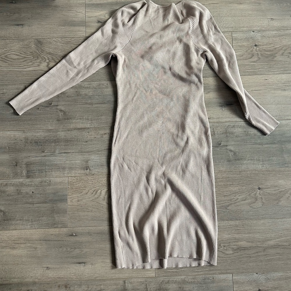 New WO tags, Abercrombie knit sweater dress - Picture 5 of 6
